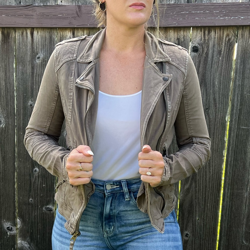 Abercrombie & Fitch | Women | Brown Canvas Distressed Moto Jacket | Medium